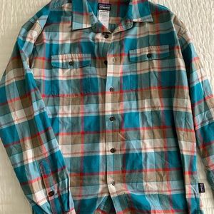 Men’s Patagonia flannel button down